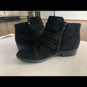 Ankle boots
